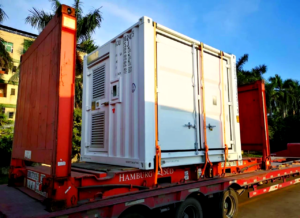 超尺寸/超重貨海運(yùn)全紀(jì)實(shí)：從車(chē)間到泊位，我們?nèi)绾斡谩昂撩准?jí)”操作接住你的“不可能”？-鑫漢物流